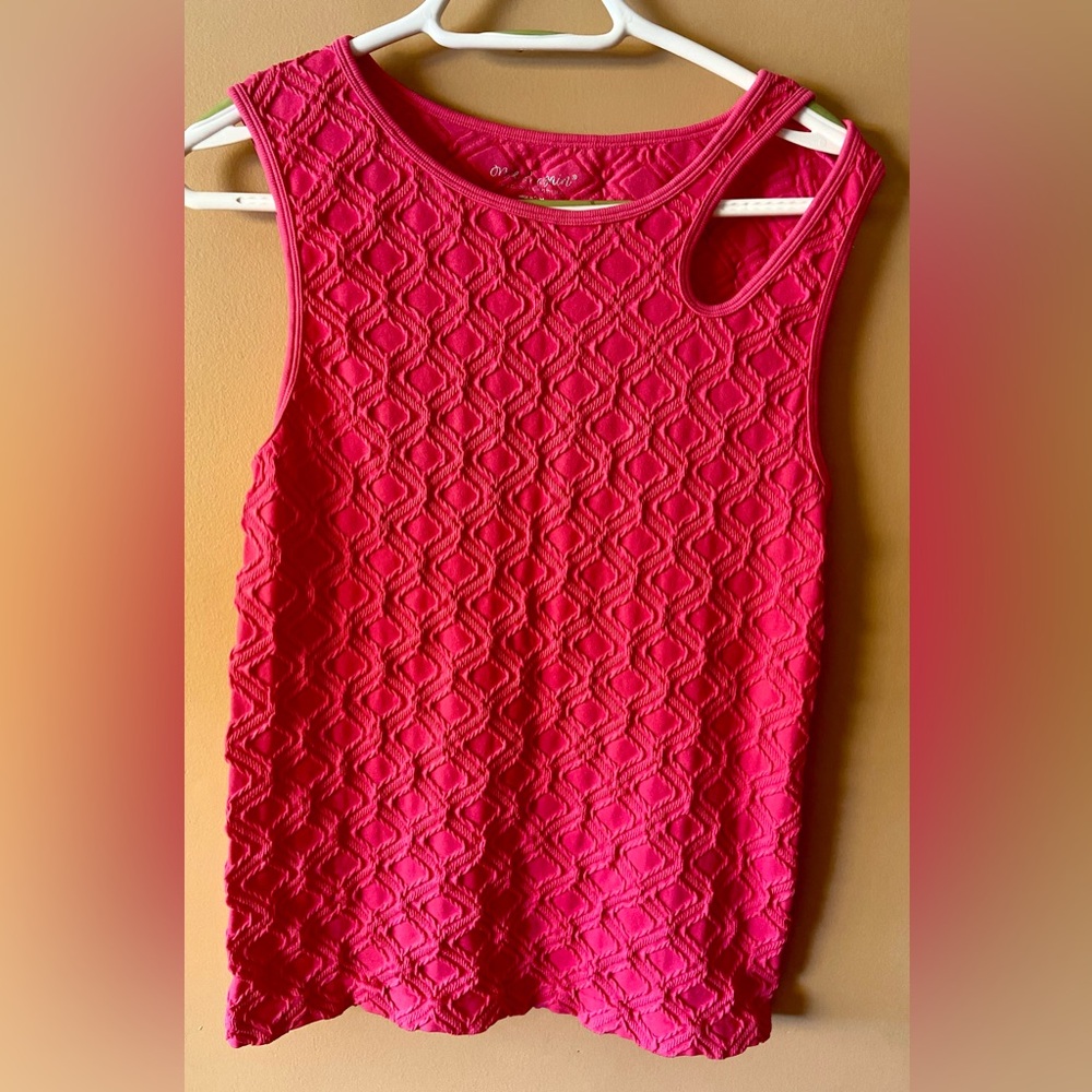 Once & again NYC Collection Sleeveless Hot Pink Textured Tank Top